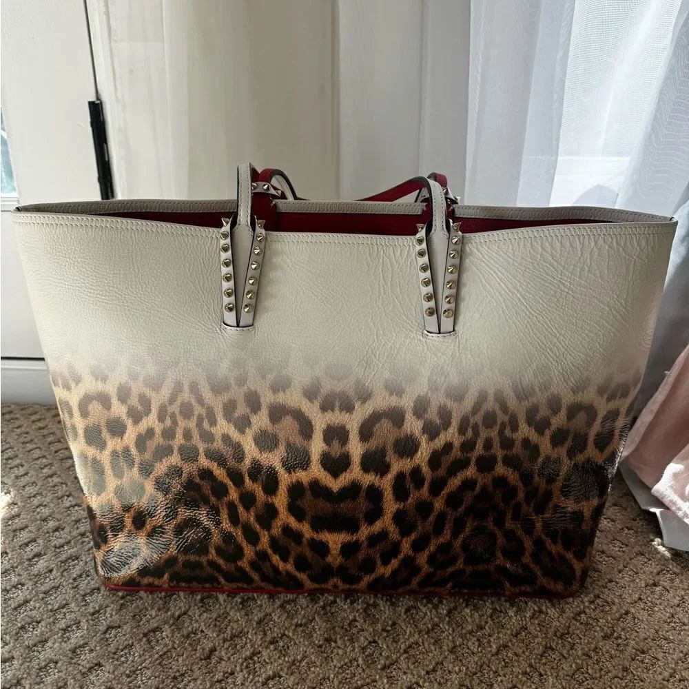 **RARE** AUTH CHRISTIAN LOUBOUTIN AMBRE LEOPARD TOTE BAG